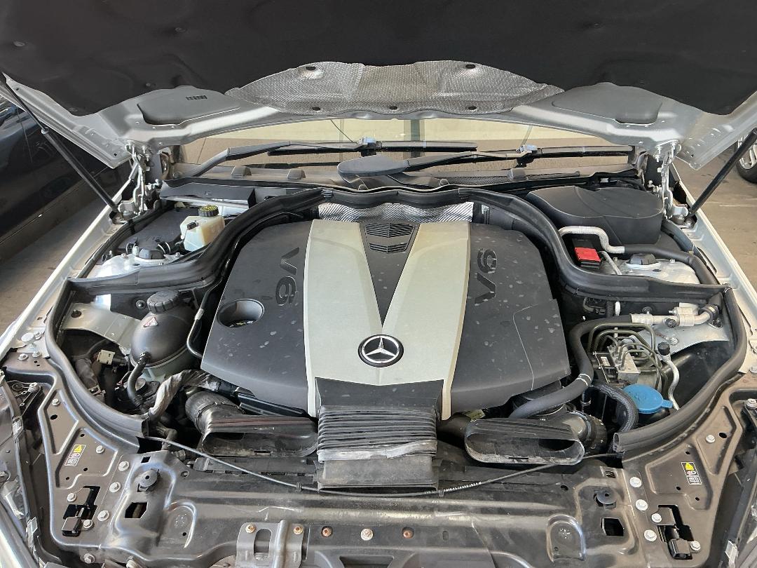 Photo '13' of Mercedes-Benz E350