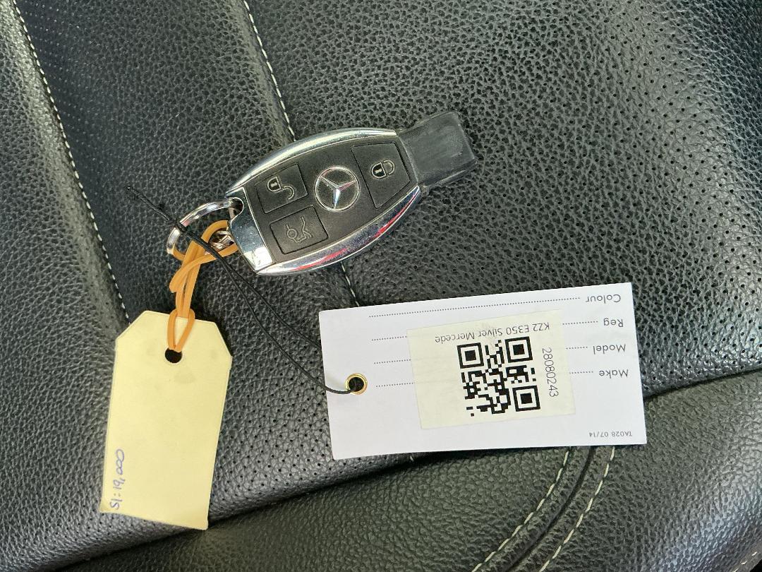 Photo '12' of Mercedes-Benz E350