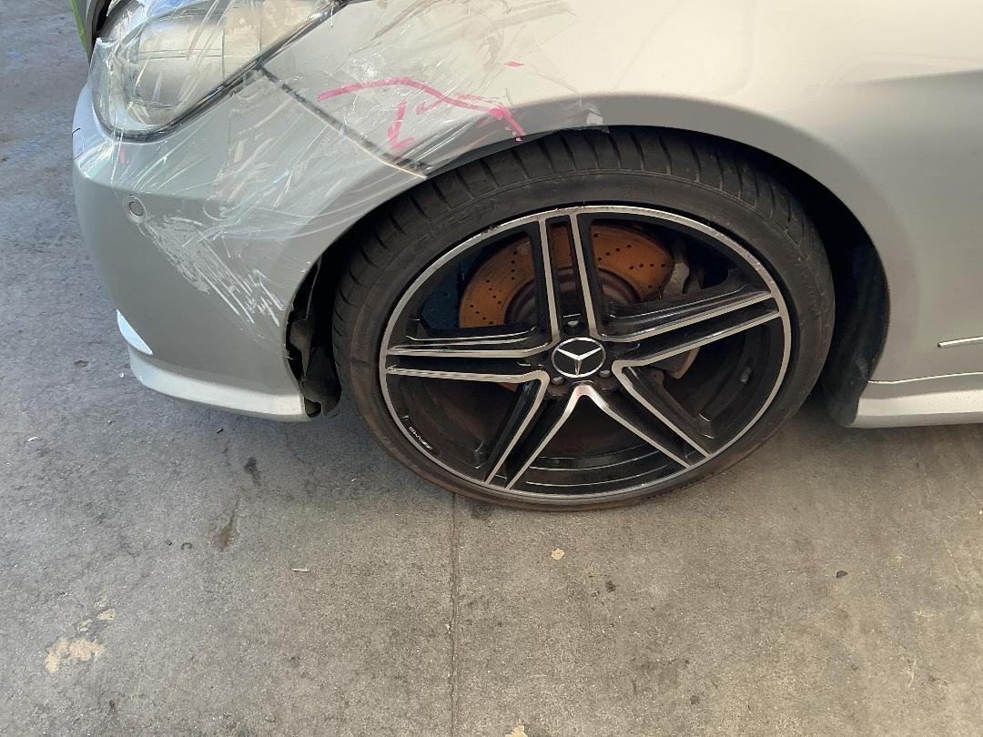 Photo '24' of Mercedes-Benz E350