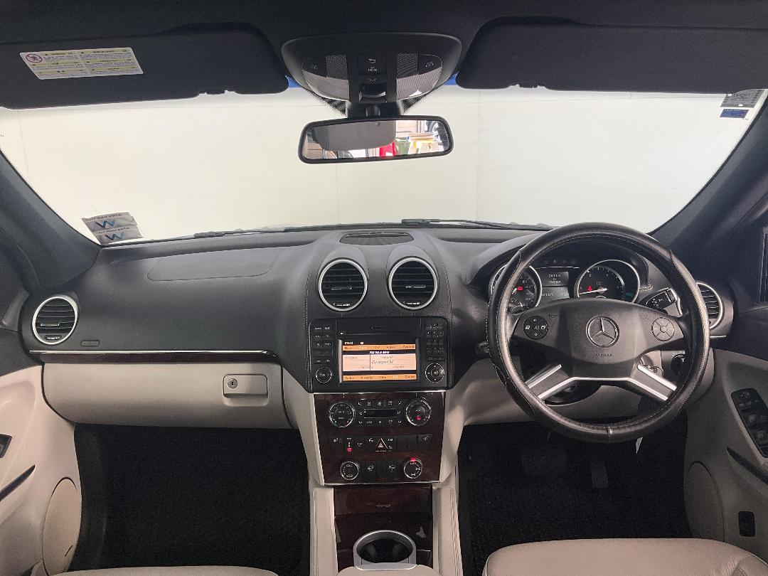 Photo '17' of Mercedes-Benz GL-Class