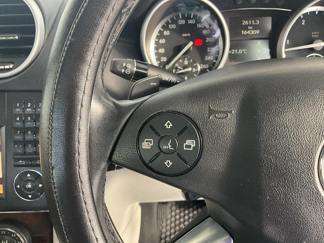 Photo '26' of Mercedes-Benz GL-Class