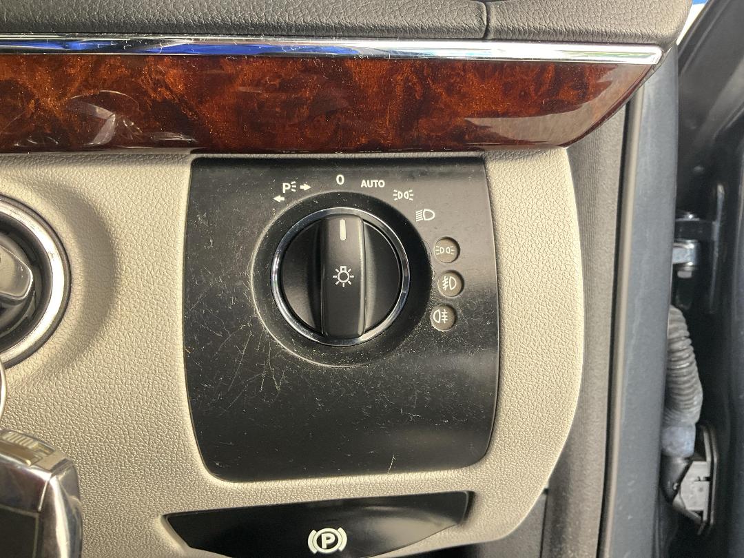 Photo '28' of Mercedes-Benz GL-Class