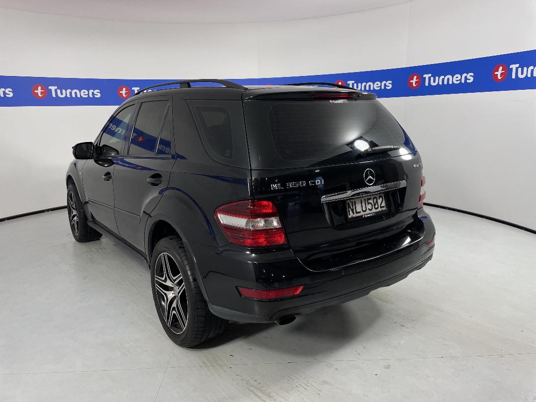 Photo '5' of Mercedes-Benz M-Class Photo '5' of Mercedes-Benz M-Class