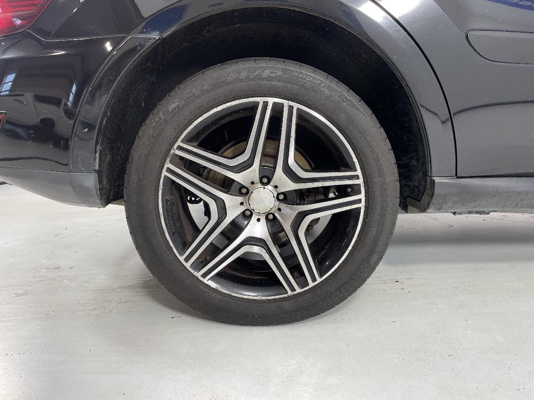 Photo '12' of Mercedes-Benz M-Class Photo '12' of Mercedes-Benz M-Class