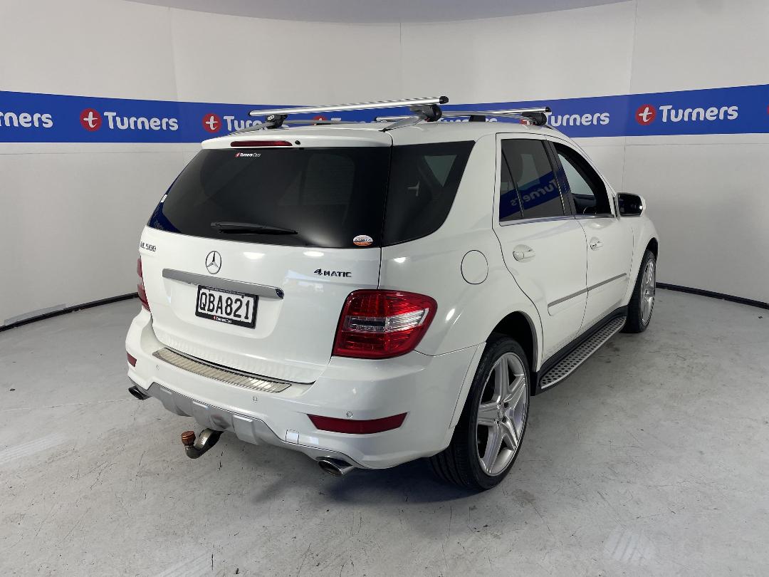 Photo '7' of Mercedes-Benz M-Class Photo '7' of Mercedes-Benz M-Class