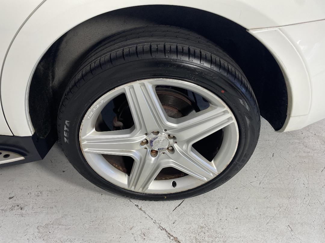 Photo '11' of Mercedes-Benz M-Class Photo '11' of Mercedes-Benz M-Class