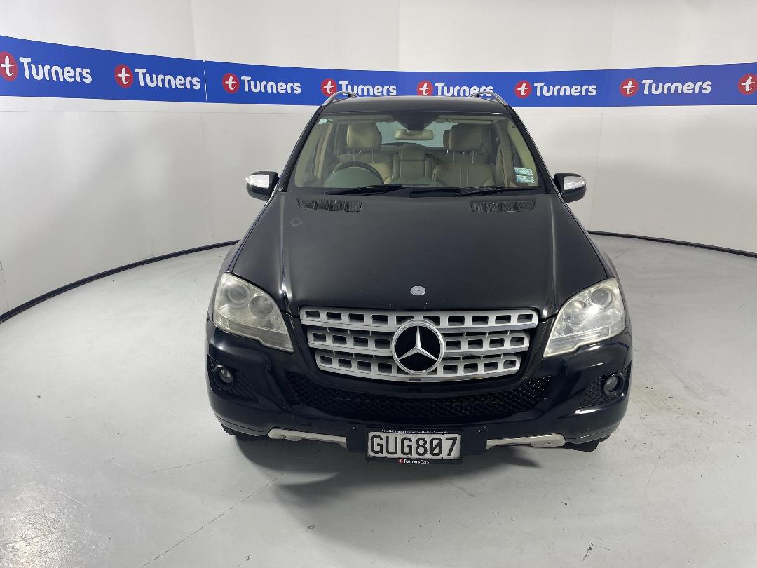 Photo '2' of Mercedes-Benz M-Class