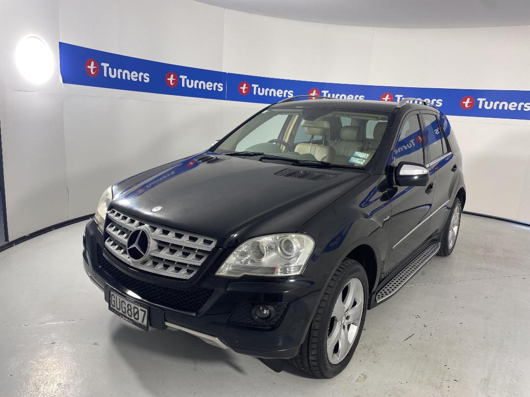 Photo '4' of Mercedes-Benz M-Class