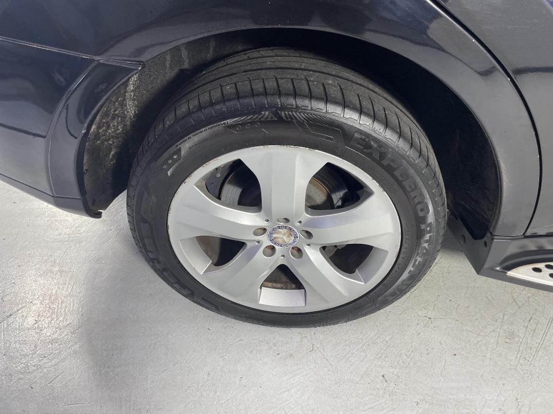 Photo '12' of Mercedes-Benz M-Class