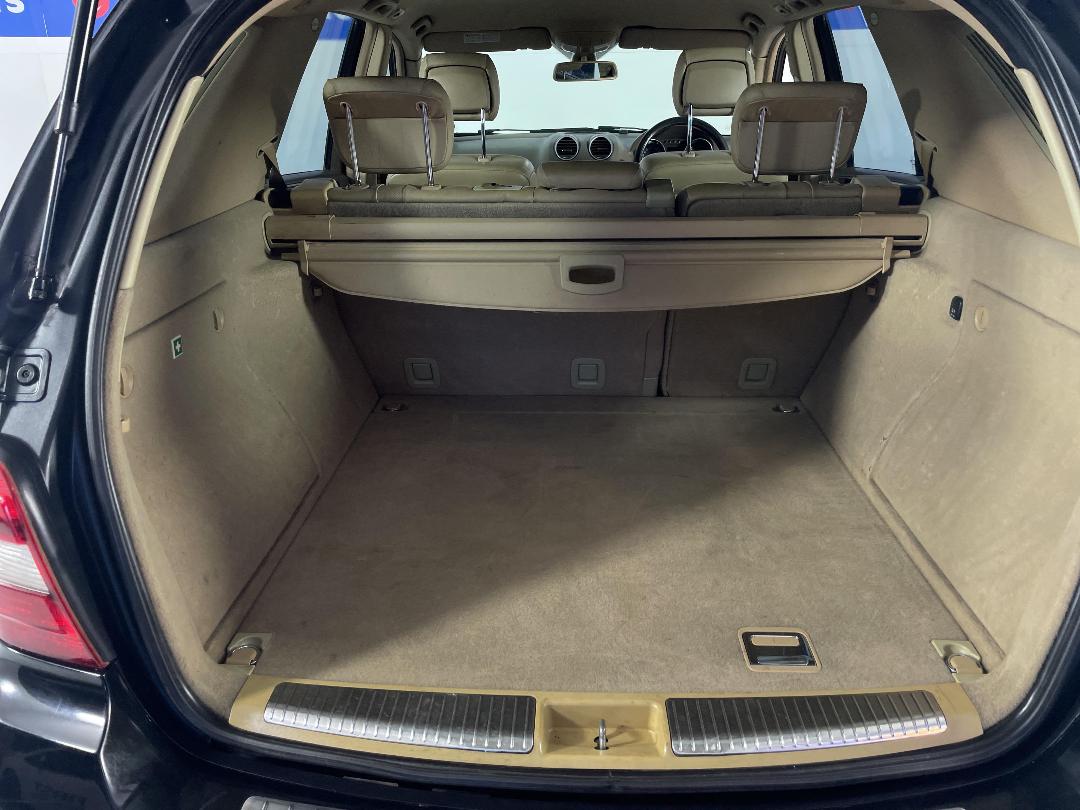 Photo '14' of Mercedes-Benz M-Class