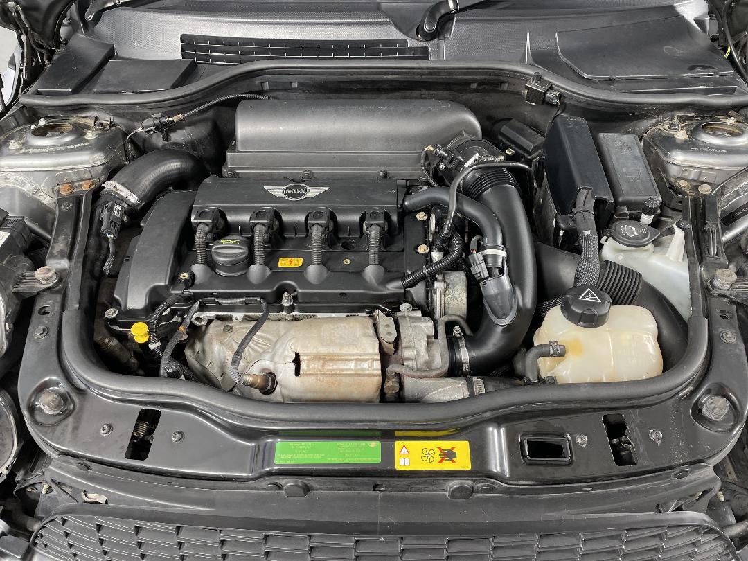 Photo '13' of Mini Clubman John Cooper Works