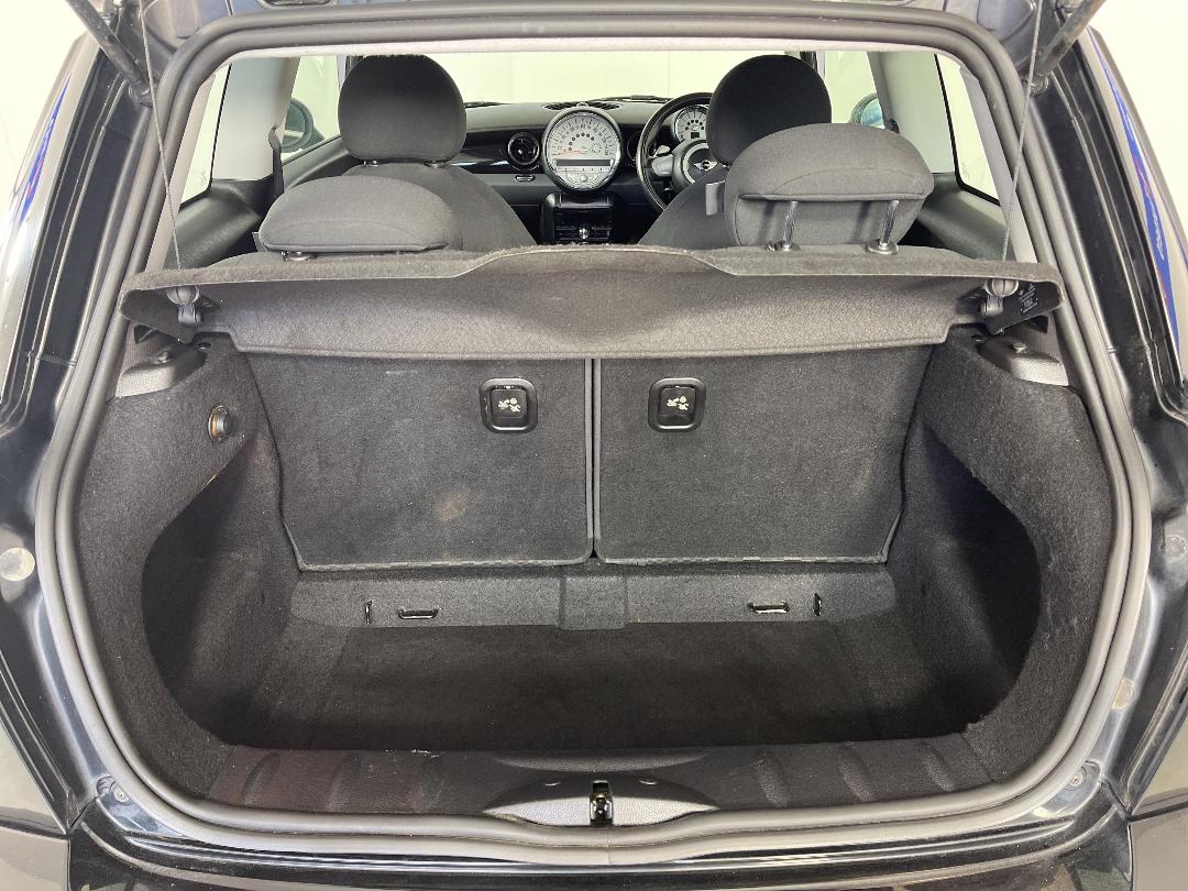 Photo '14' of Mini Cooper Photo '14' of Mini Cooper