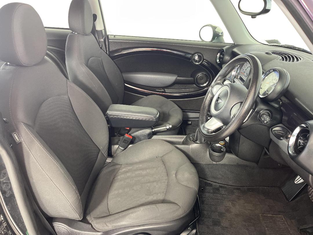 Photo '16' of Mini Cooper Photo '16' of Mini Cooper