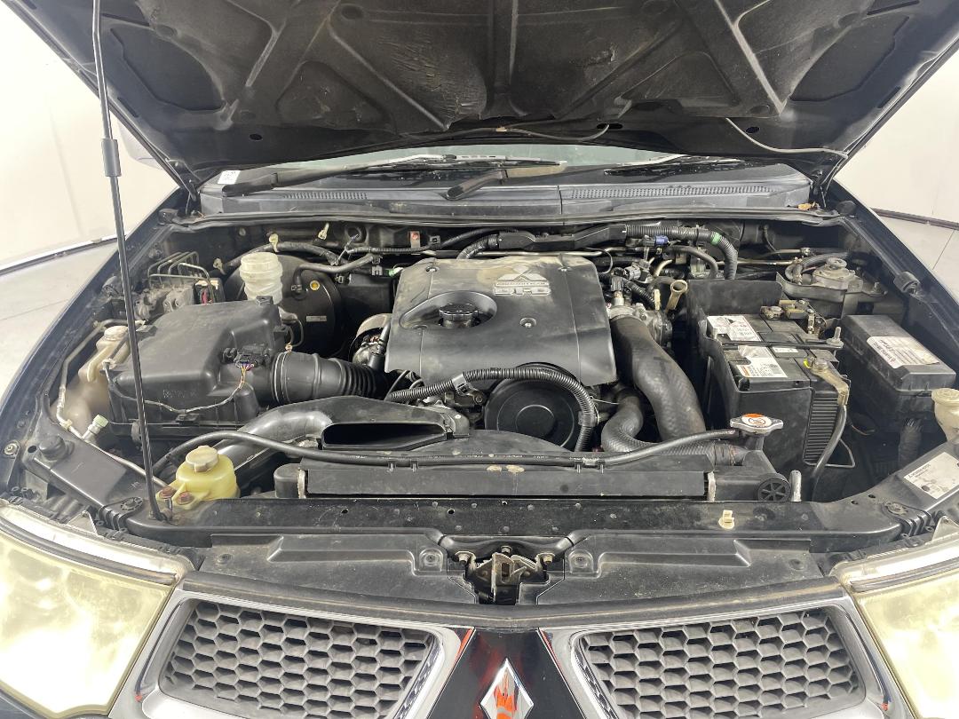 Photo '13' of Mitsubishi Challenger Photo '13' of Mitsubishi Challenger