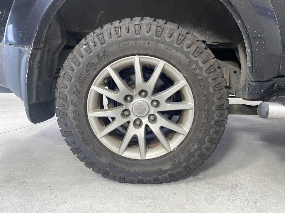 Photo '12' of Mitsubishi Challenger Photo '12' of Mitsubishi Challenger