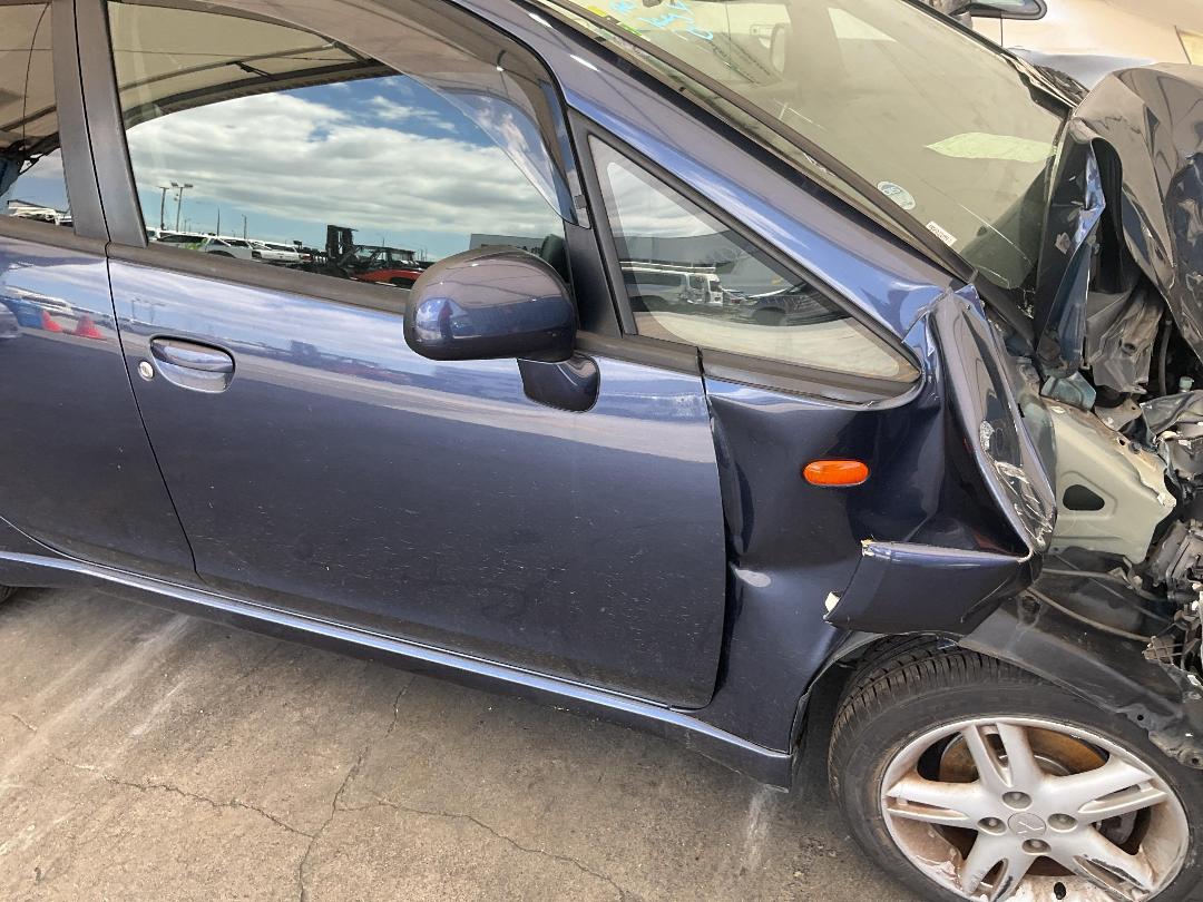 Photo '3' of Mitsubishi Colt Photo '3' of Mitsubishi Colt