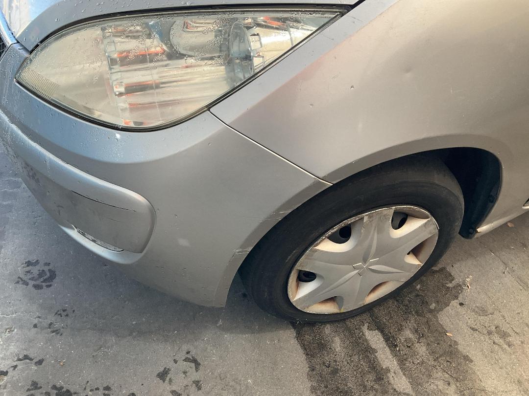 Photo '7' of Mitsubishi Colt