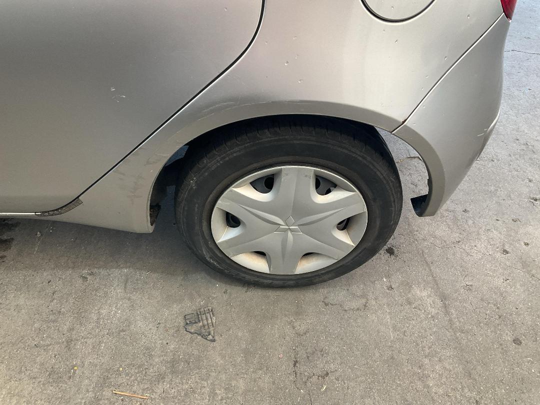 Photo '12' of Mitsubishi Colt