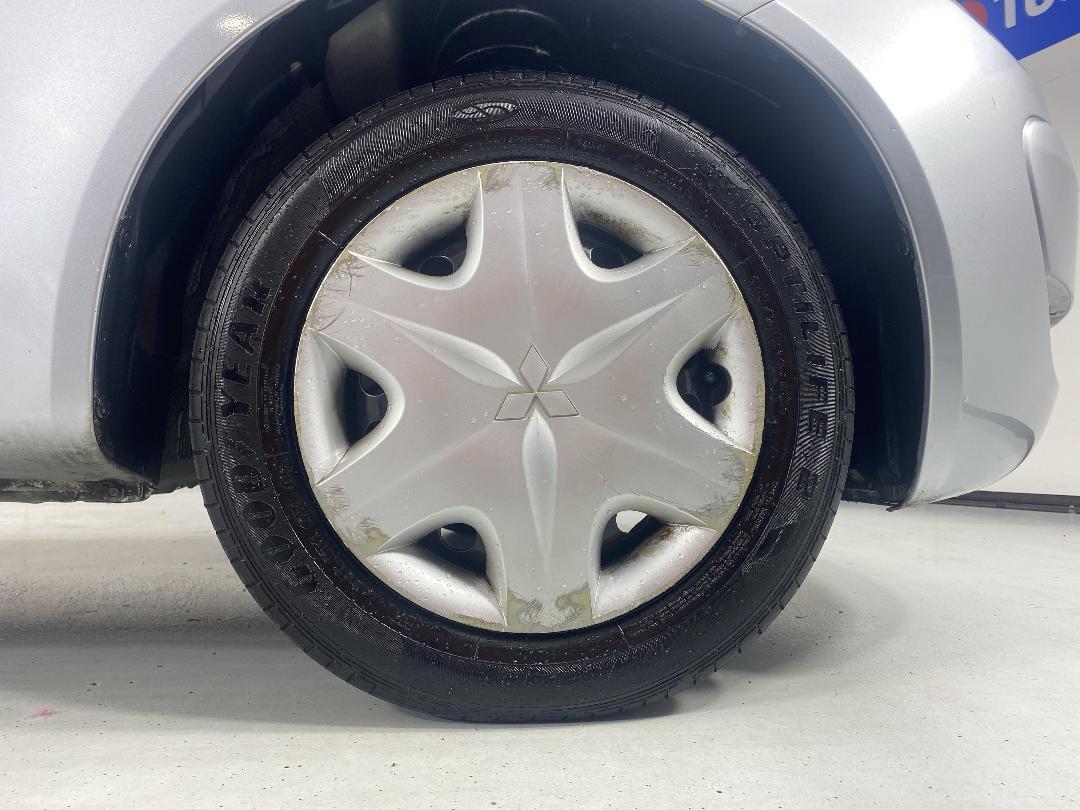 Photo '9' of Mitsubishi Colt Plus