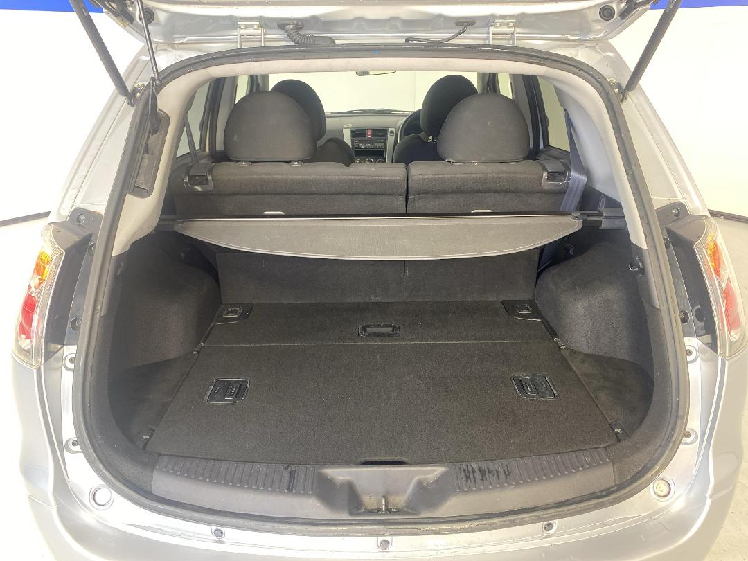 Photo '14' of Mitsubishi Colt Plus