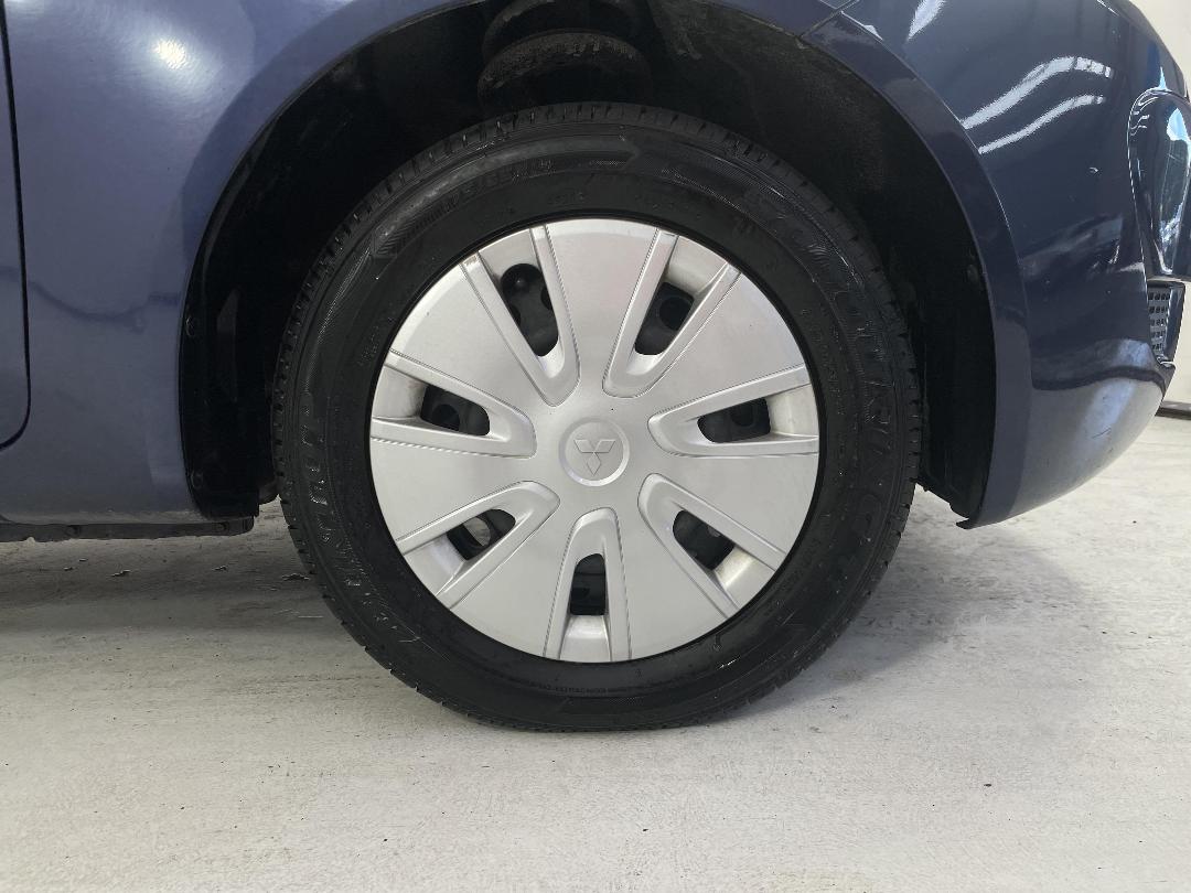 Photo '9' of Mitsubishi Colt Plus Photo '9' of Mitsubishi Colt Plus