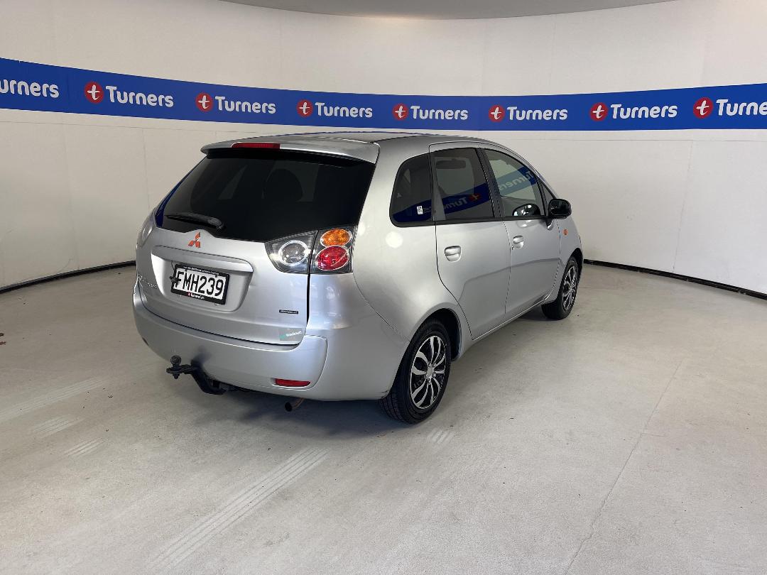 Photo '7' of Mitsubishi Colt Plus