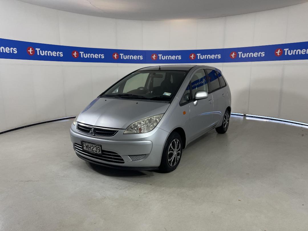 Photo '4' of Mitsubishi Colt Plus