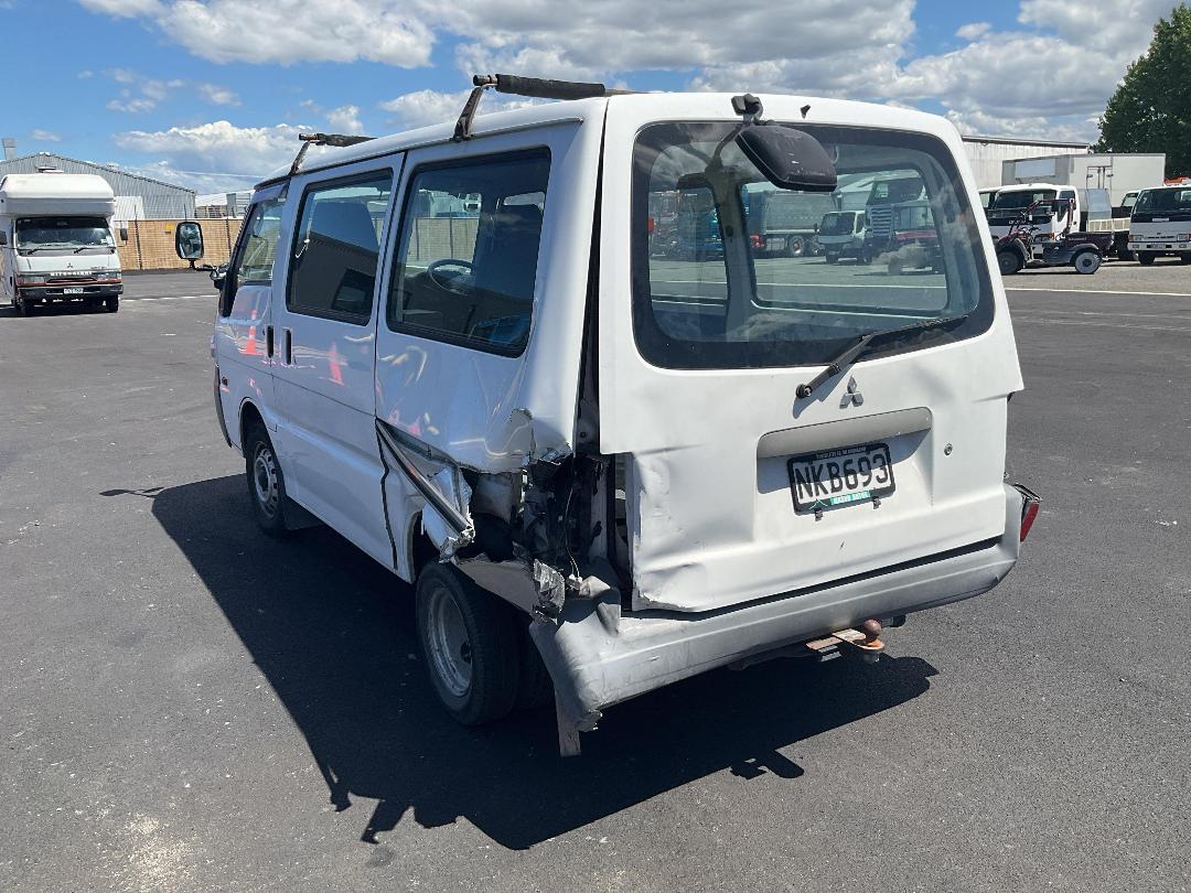 Photo '5' of Mitsubishi Delica Photo '5' of Mitsubishi Delica