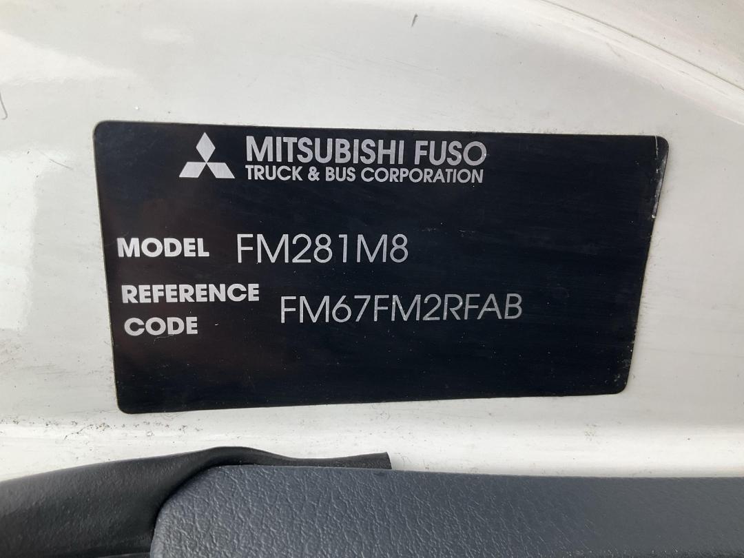 Photo '29' of Mitsubishi Fuso Fighter FM281M8 Chiller