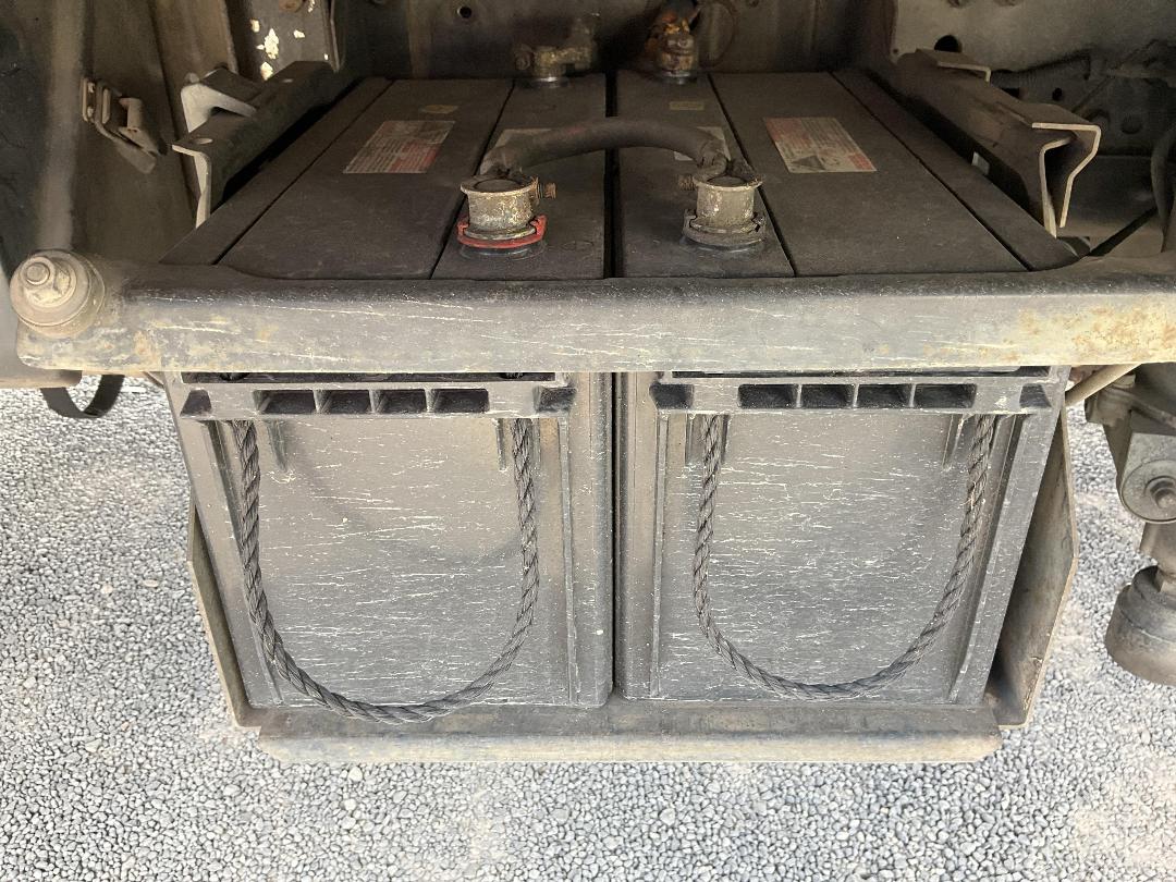 Photo '25' of Mitsubishi Fuso Fighter FK250H8 Chiller