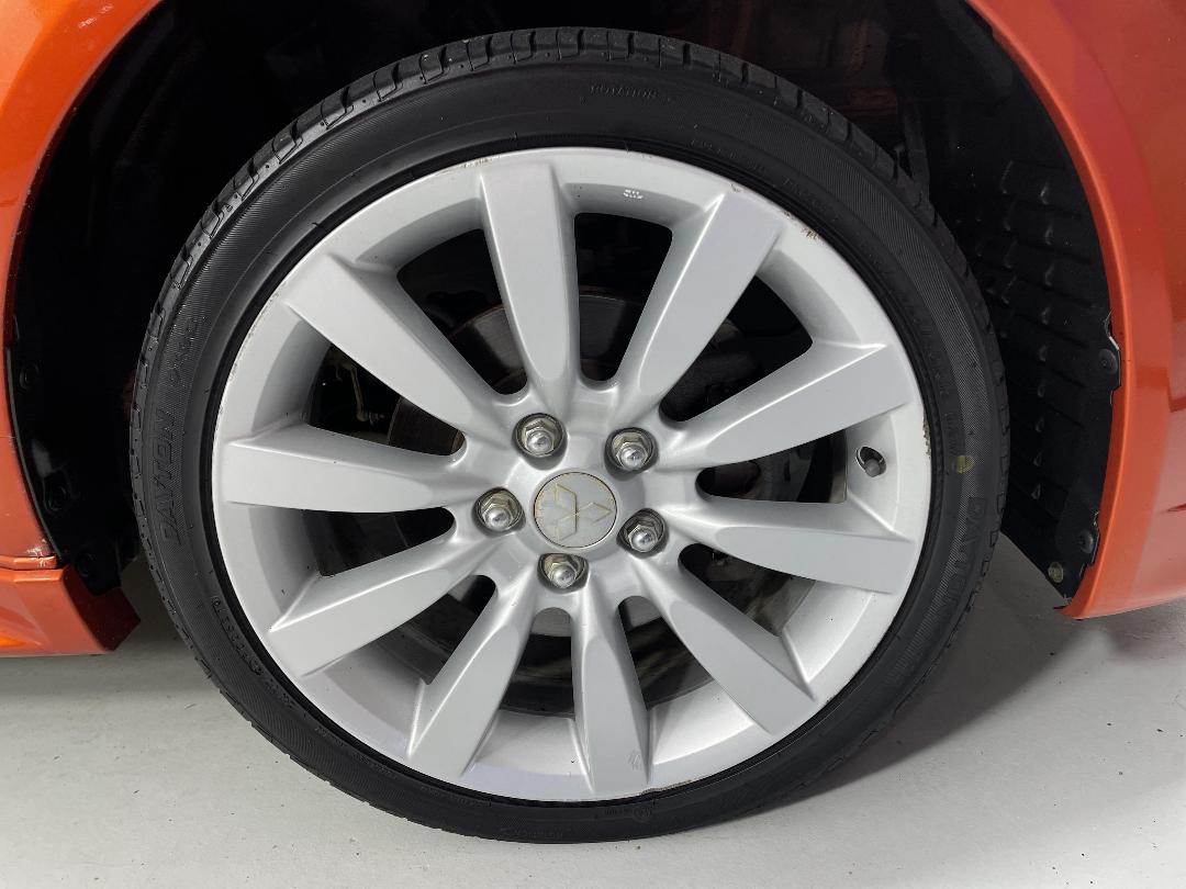 Photo '9' of Mitsubishi Galant