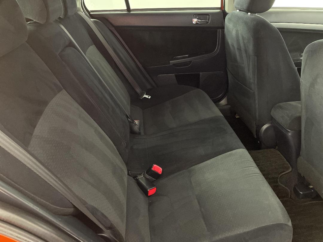 Photo '20' of Mitsubishi Galant