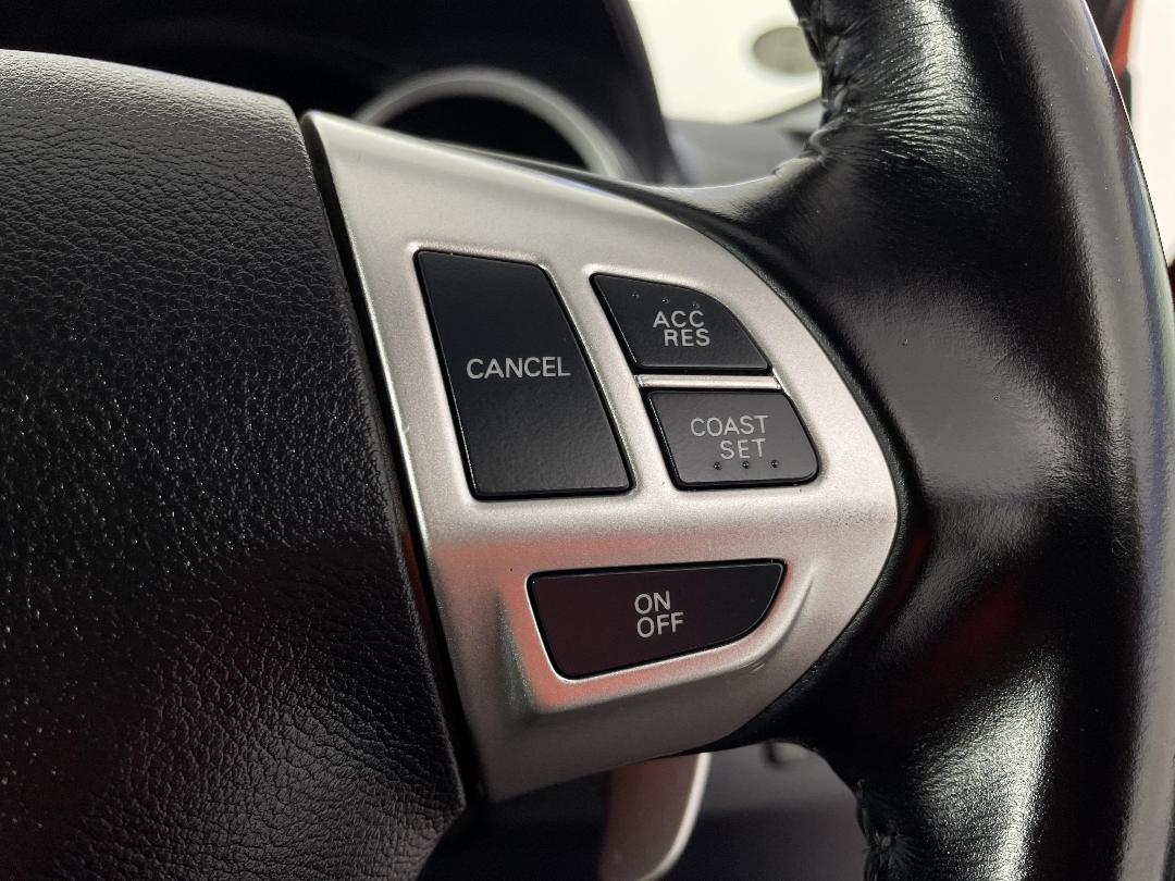 Photo '23' of Mitsubishi Galant