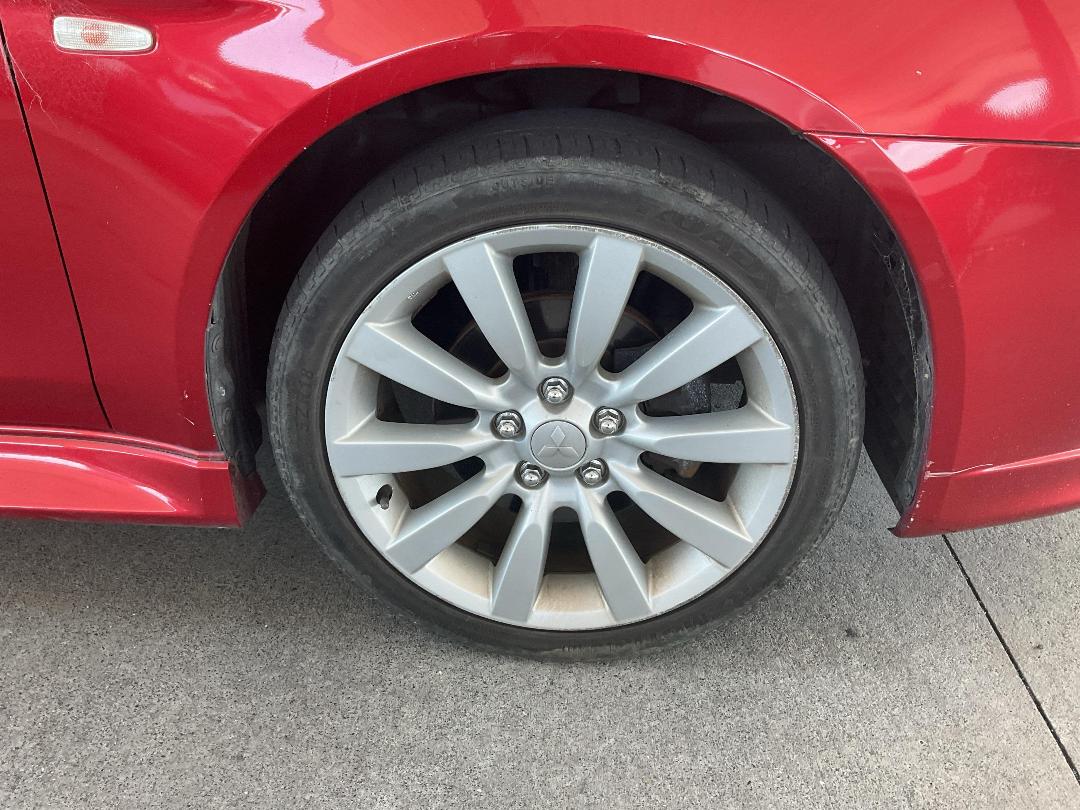 Photo '7' of Mitsubishi Galant Fortis