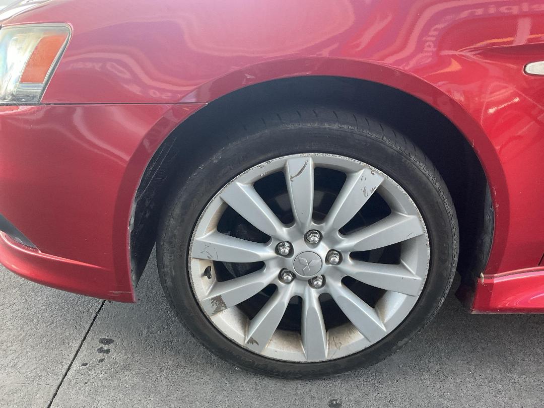 Photo '8' of Mitsubishi Galant Fortis