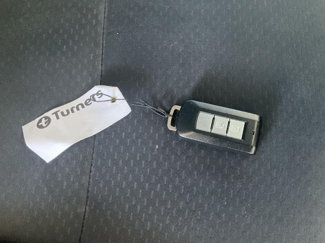 Photo '15' of Mitsubishi Galant Fortis