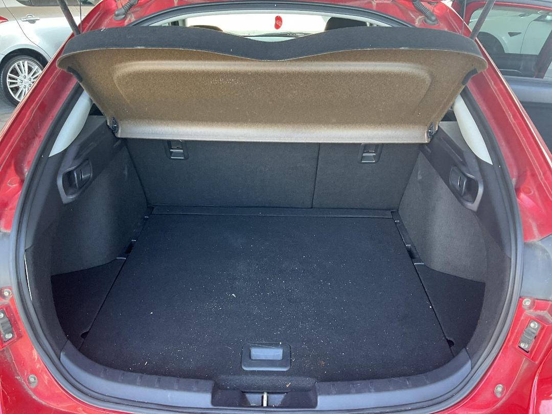 Photo '18' of Mitsubishi Galant Fortis