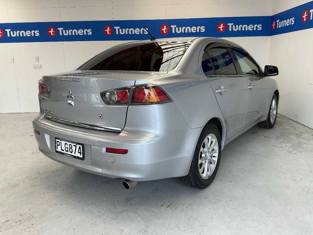 Photo '7' of Mitsubishi Galant