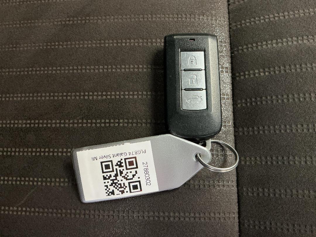 Photo '22' of Mitsubishi Galant