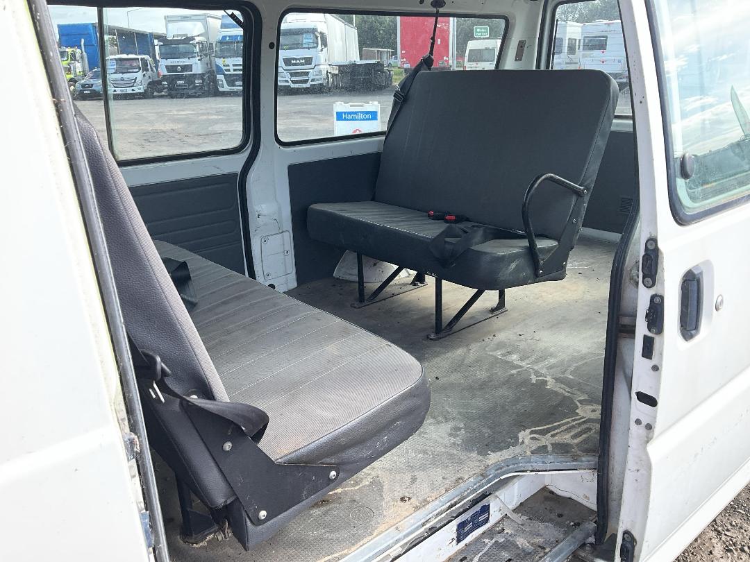 Photo '24' of Mitsubishi L300 LWB