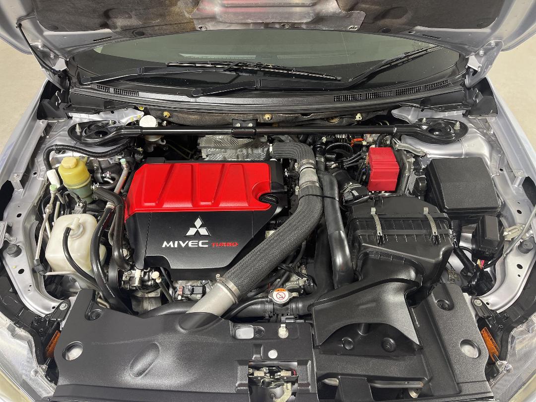 Photo '13' of Mitsubishi Lancer