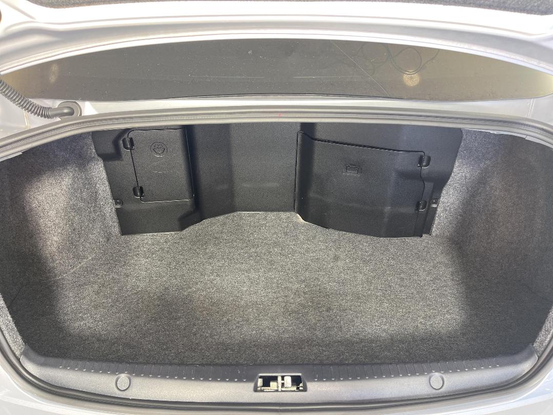 Photo '14' of Mitsubishi Lancer