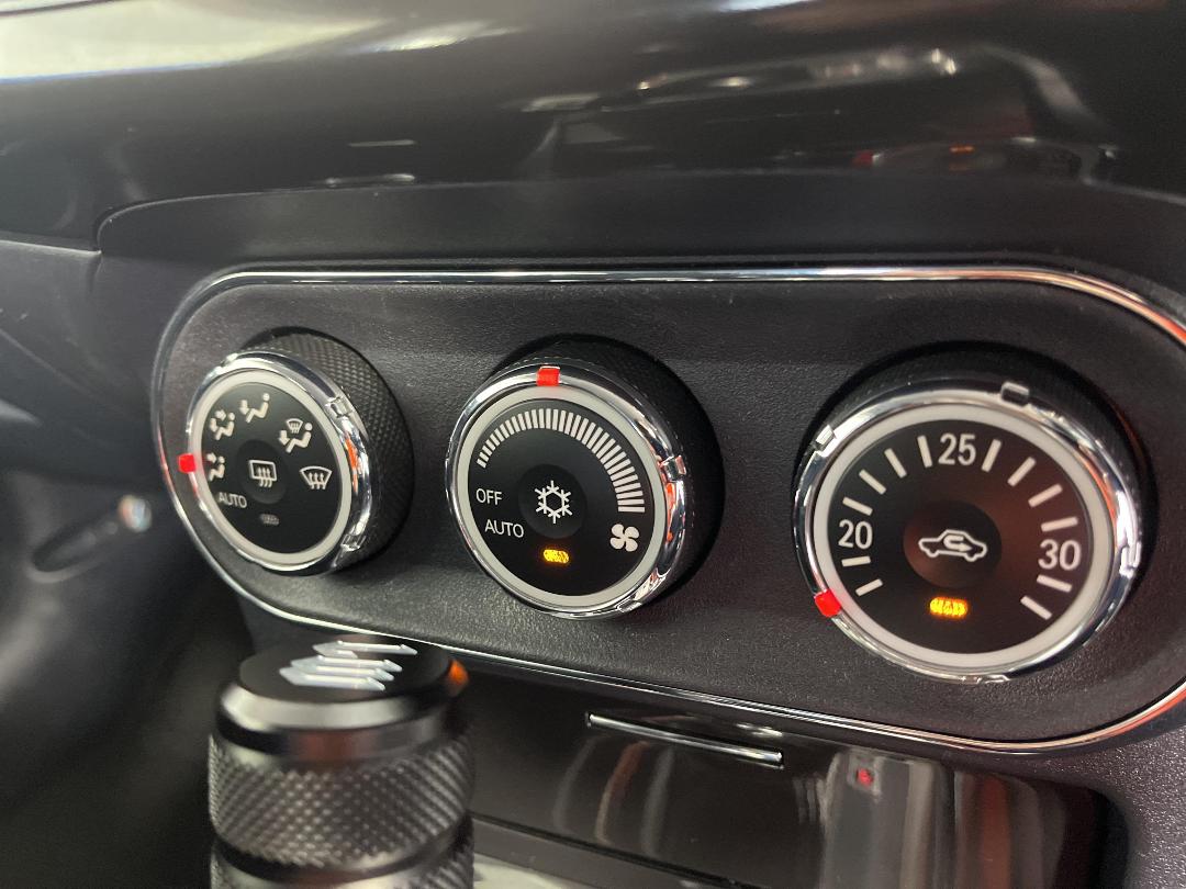 Photo '25' of Mitsubishi Lancer