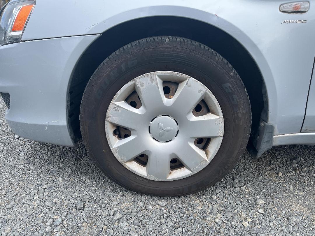 Photo '8' of Mitsubishi Lancer ES Photo '8' of Mitsubishi Lancer ES