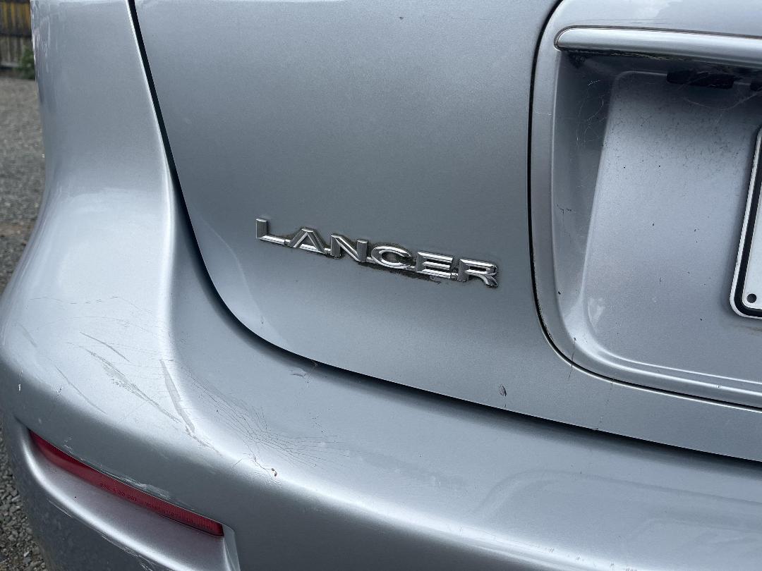 Photo '21' of Mitsubishi Lancer ES Photo '21' of Mitsubishi Lancer ES