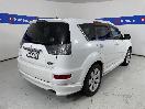 Thumbnail '7' of Mitsubishi Outlander