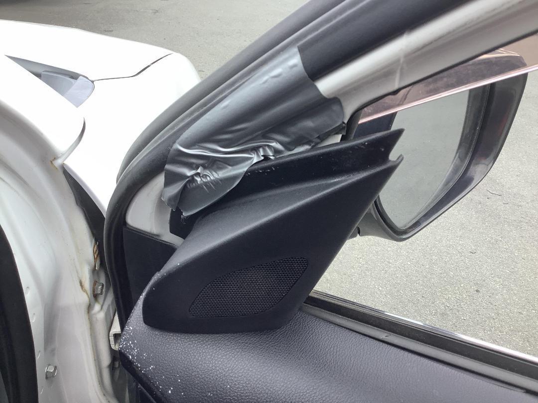 Photo '14' of Mitsubishi Outlander