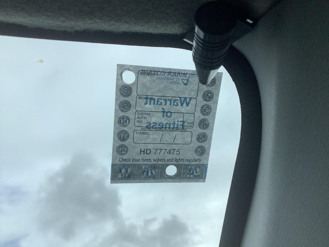 Photo '21' of Mitsubishi Outlander