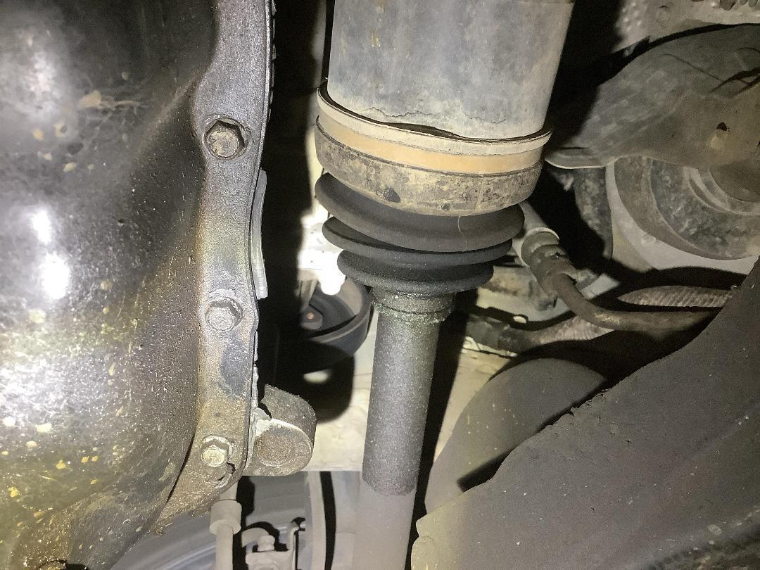 Photo '28' of Mitsubishi Outlander