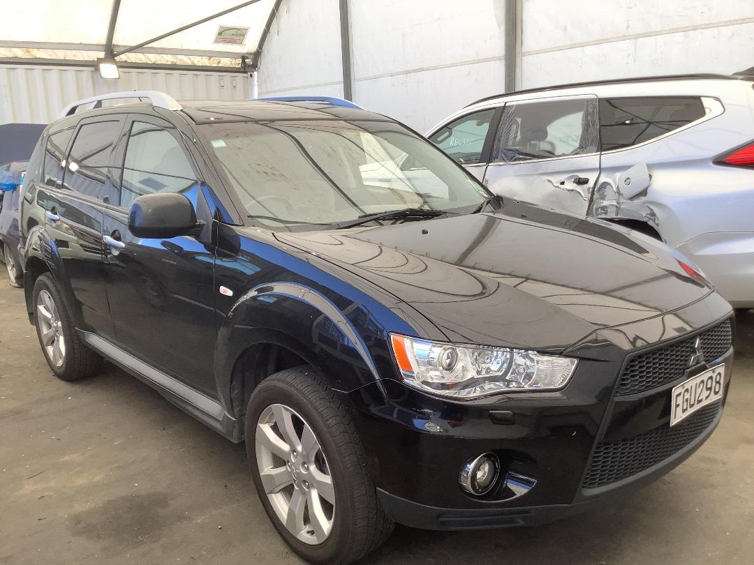 Photo '6' of Mitsubishi Outlander XLS Photo '6' of Mitsubishi Outlander XLS